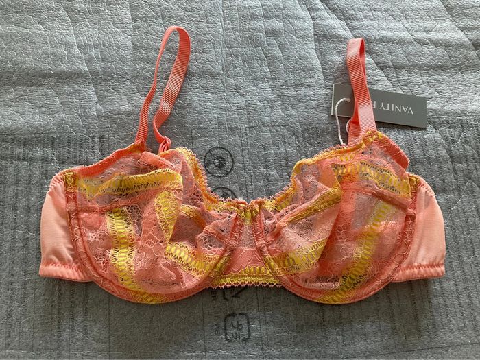 Soutien-gorge corail Vanity Fair neuf