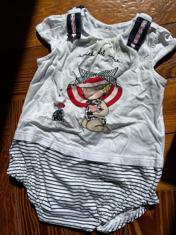 Barboteuse taille 9 mois