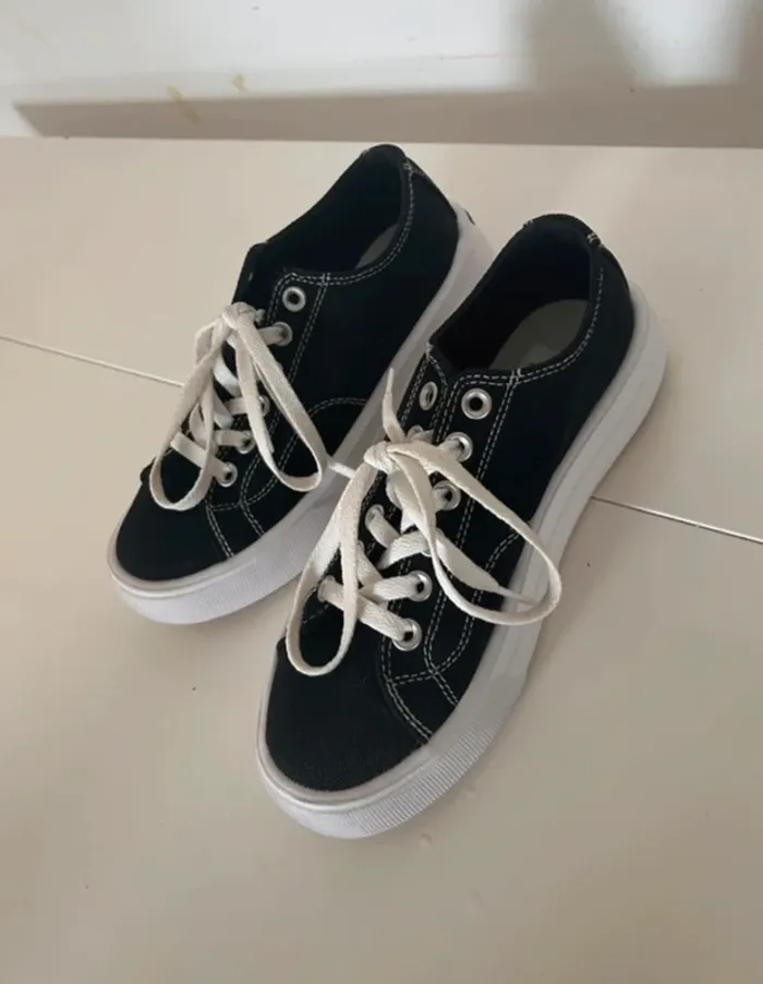 tommy hilfiger baskets compensées noire pointure 37 - photo numéro 4