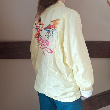Blouse jaune 90s inscription dos