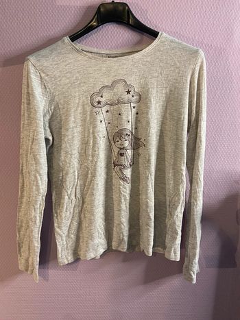 Haut à longue manche