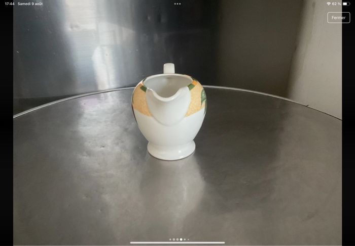 Petit pot a lait porcelaine Churchill motifs fruits - photo numéro 4