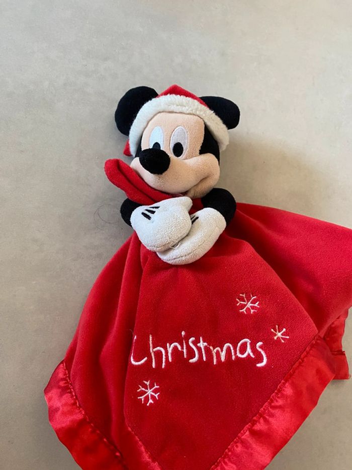 Peluche doudou mickey - photo numéro 2