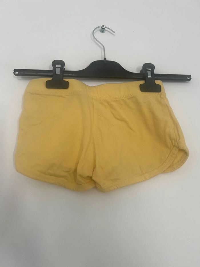 Short 5 ans - photo numéro 2