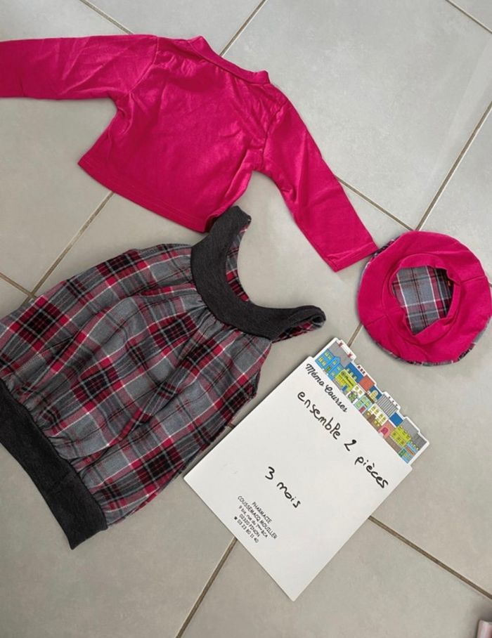Ensemble fille 3 mois - photo numéro 3