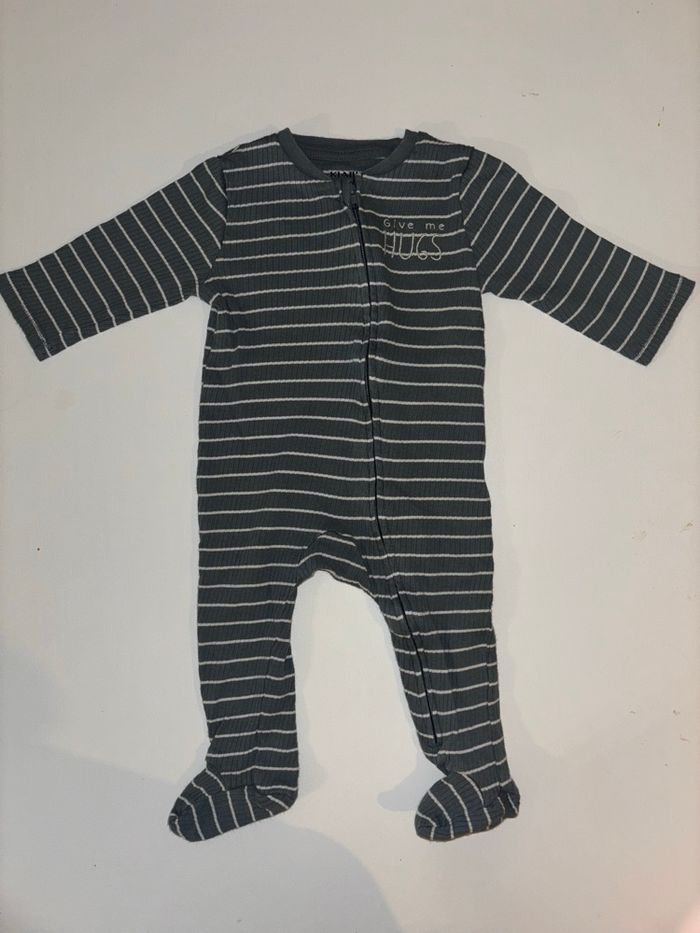 Lot de 25 pièces lot bébé garçon taille 6 mois - photo numéro 9