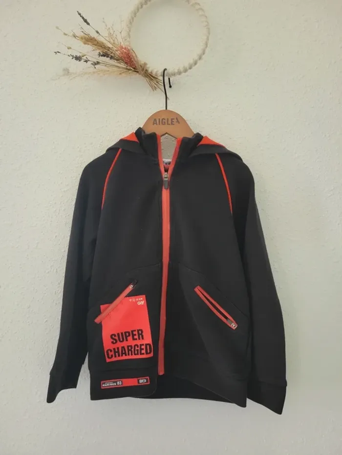 Sweat à capuche garçon 👦  7-8ans