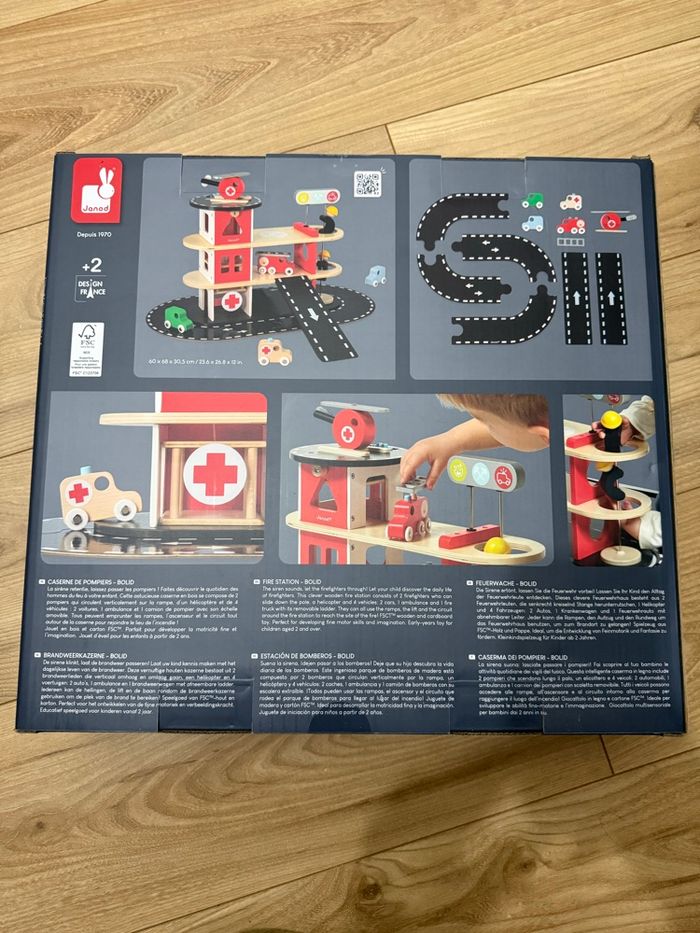 Magnifique caserne de pompier Janod - photo numéro 2