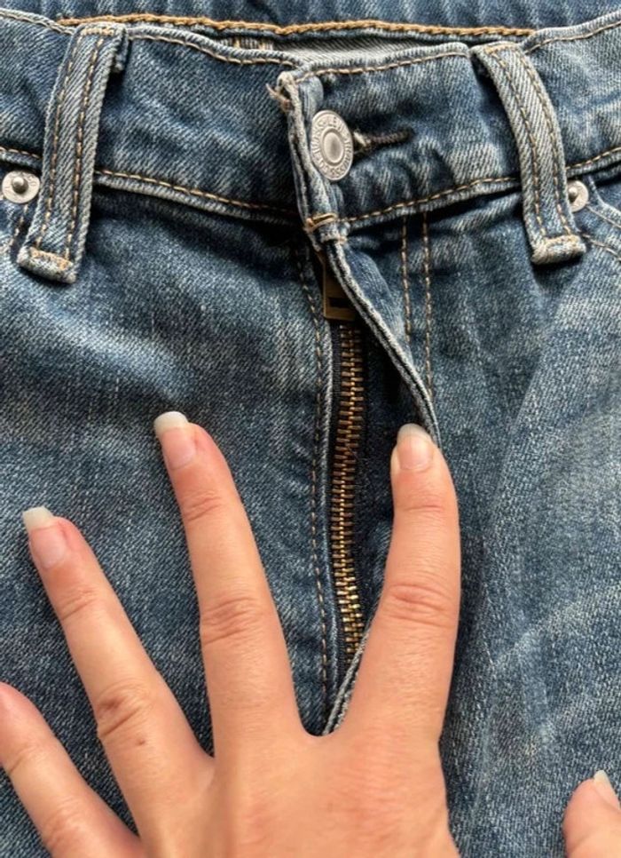 Jean Levi’s 513 Homme W34 (L/44) Coupe Slim Straight Bleu classique 00s y2k - photo numéro 7