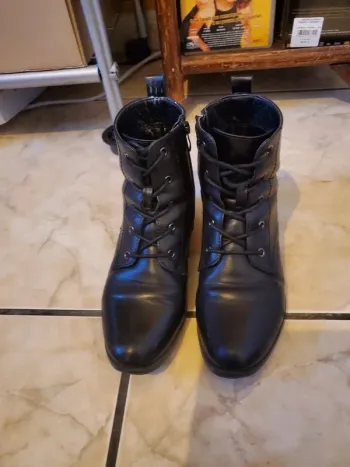 Bottines Angela Thompson taille 36