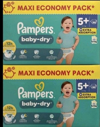 2 cartons de couches pampers taille 5+