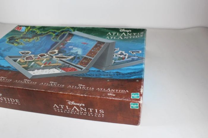 MB Disney Atlantis Touché Coulé 100 % Complet - photo numéro 2
