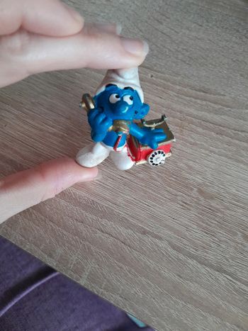 Magnifique stroumpf ancien avec téléphone