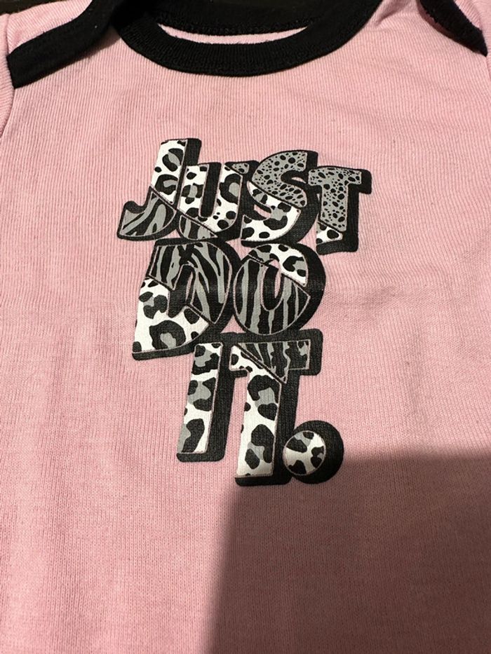 Ensemble Nike bodie, serre tête, chaussette chaude - photo numéro 6