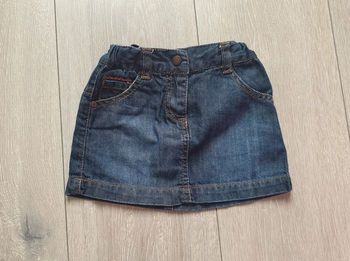 Jupe en jean. Fille 18 mois. Marque Vertbaudet