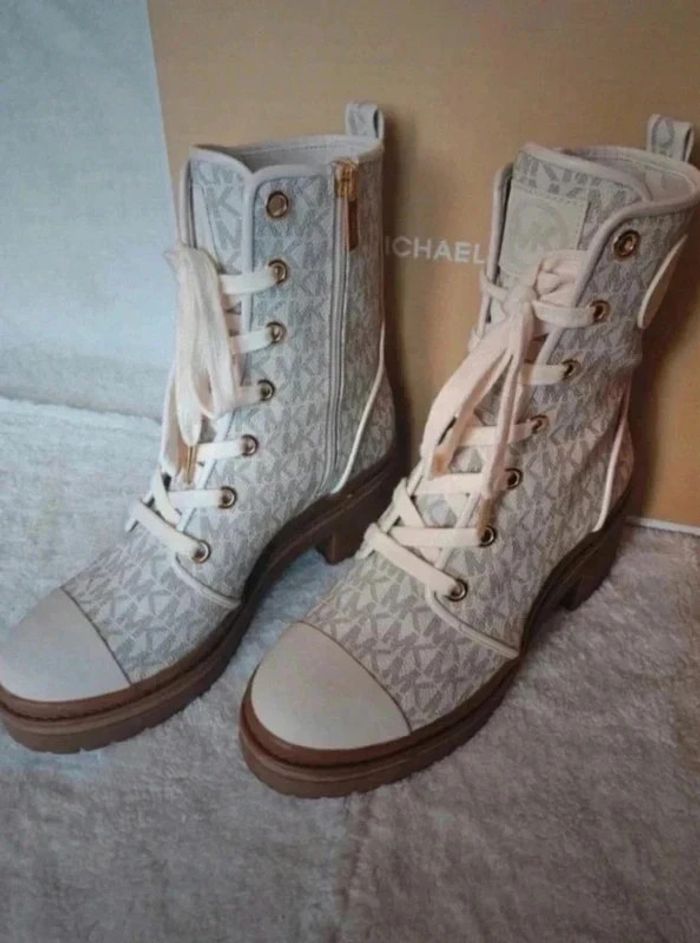 👢 Magnifique bottines neuve - Michael Kors 👢