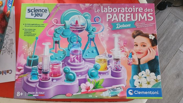 Le laboratoire des parfums