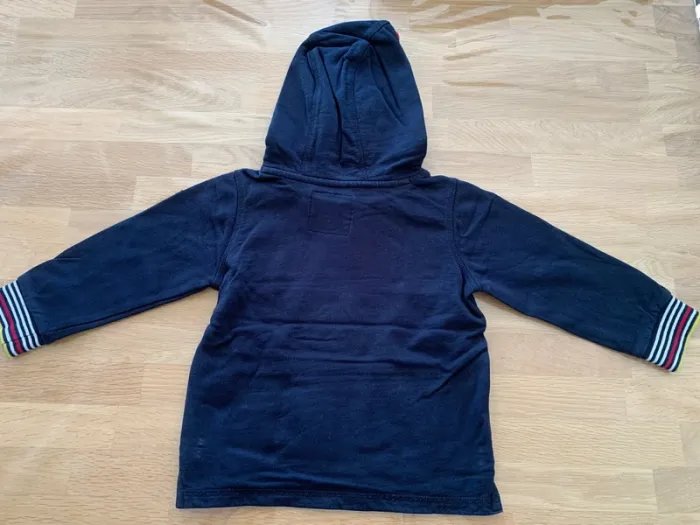 Sweat à capuche 3 ans - photo numéro 4