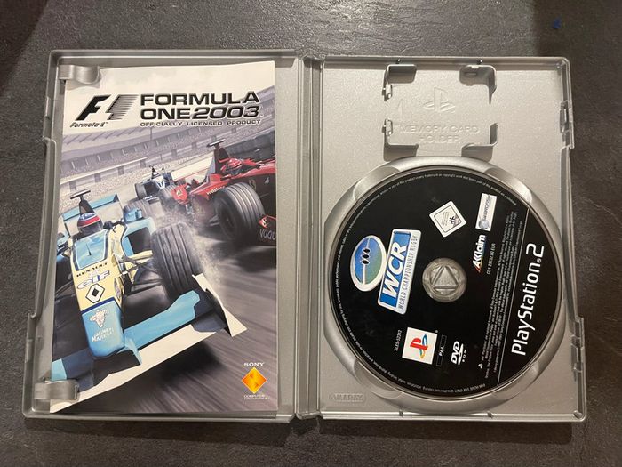 Jeux vidéos PS2 Formula One 2003 Officially Licensed Product - photo numéro 3