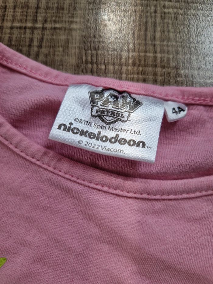 Lot tops 4 ans en très bon état - photo numéro 7