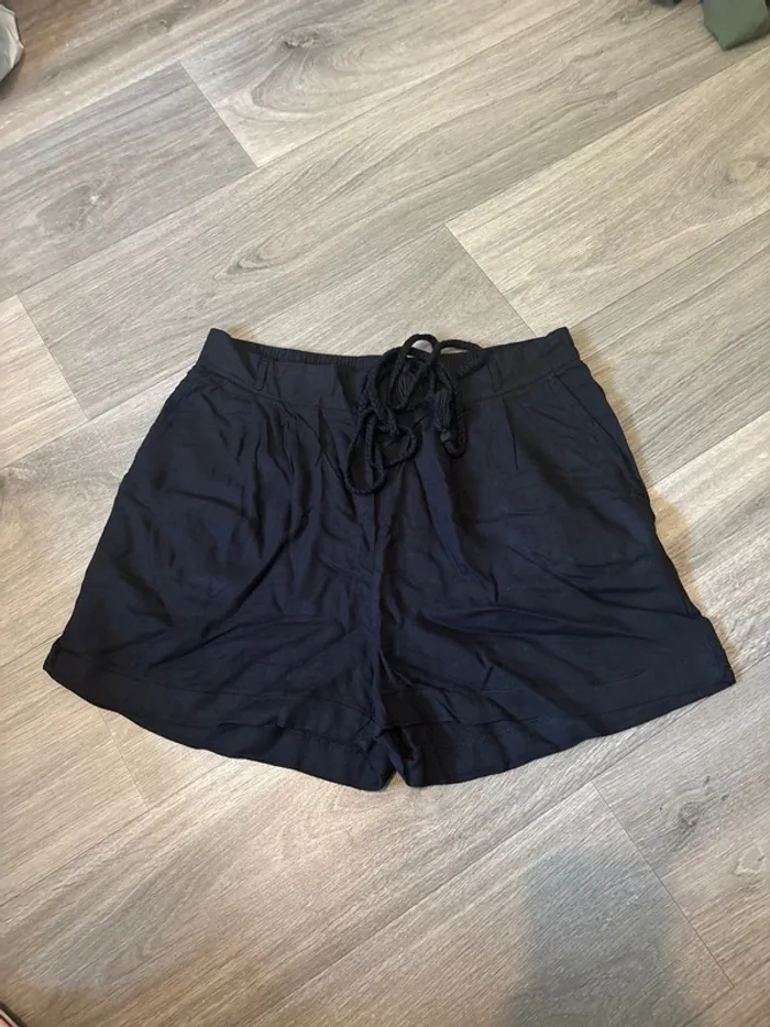 Short léger