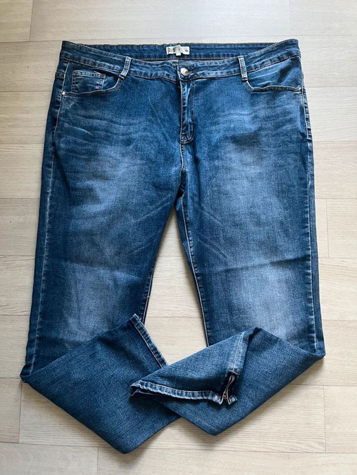 Très beau jean pour femme