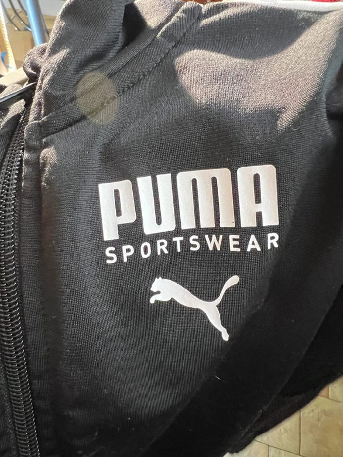 Veste Jogging Puma Noire - Taille 5/6 ans - Parfait État. - photo numéro 3