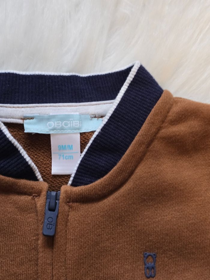 NEUFS (non portés!!!)🥰🤎🤩😍 sweat molleton zippé et teeshirt ml 9 mois garçon 🤎🤩😍 - photo numéro 4