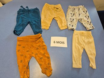 lot de pantalon garçon taille 6 mois