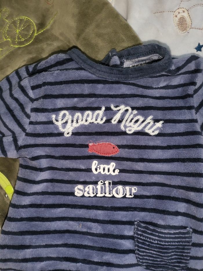 Lot pyjama velours - photo numéro 2