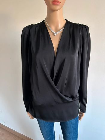 Blouse noire satinée à manches longues Le Temps des Cerises taille S jamais portée