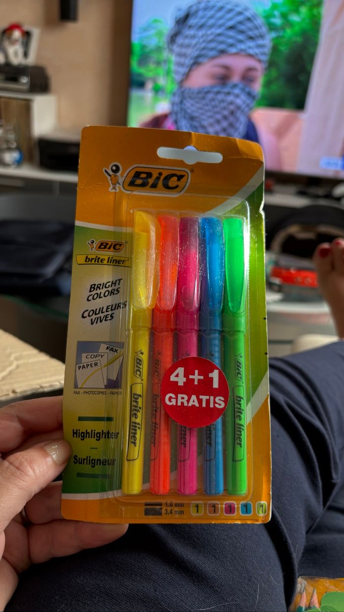 Fournitures scolaires - photo numéro 4