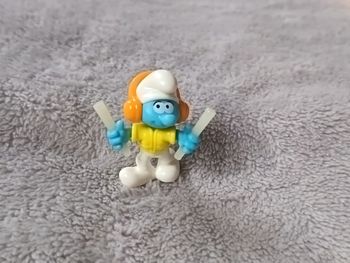 Figurine stroumph avion kinder 2018