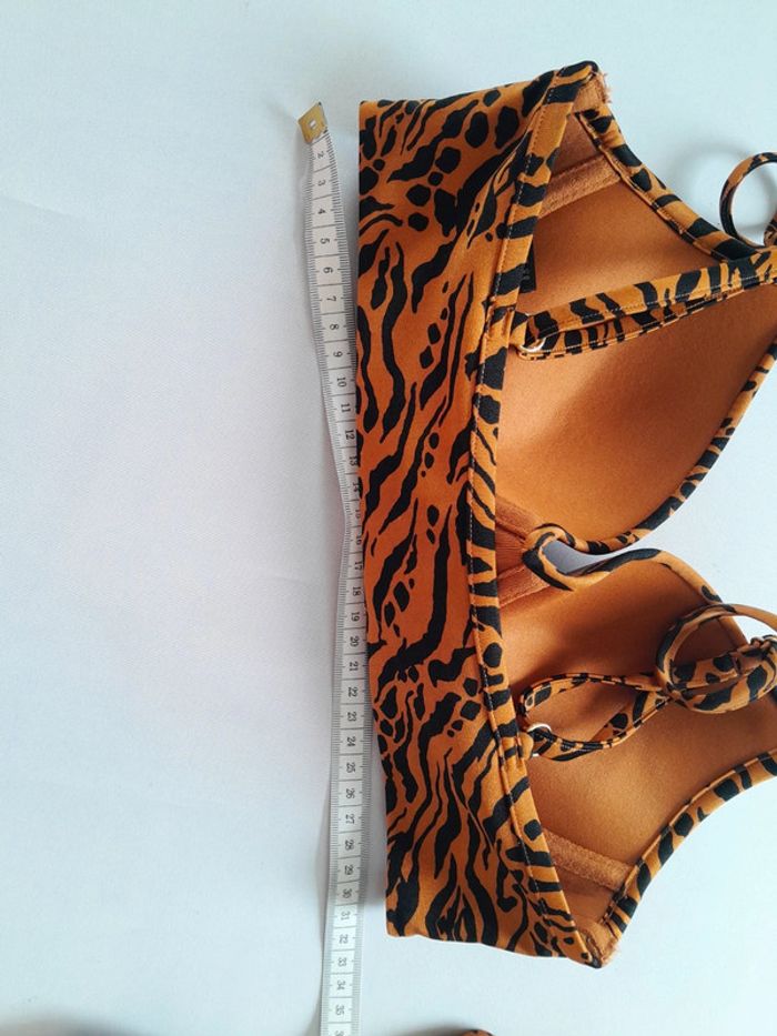 Maillot de bain 2 pièces  H&M taille 36 motif zèbre - photo numéro 10