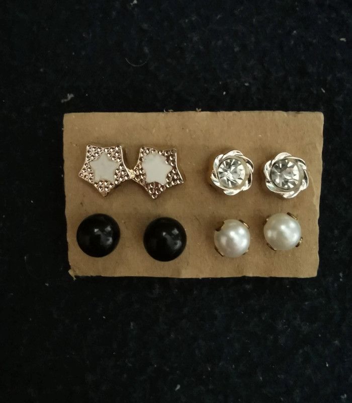 Ensemble de 4 puces d'oreilles