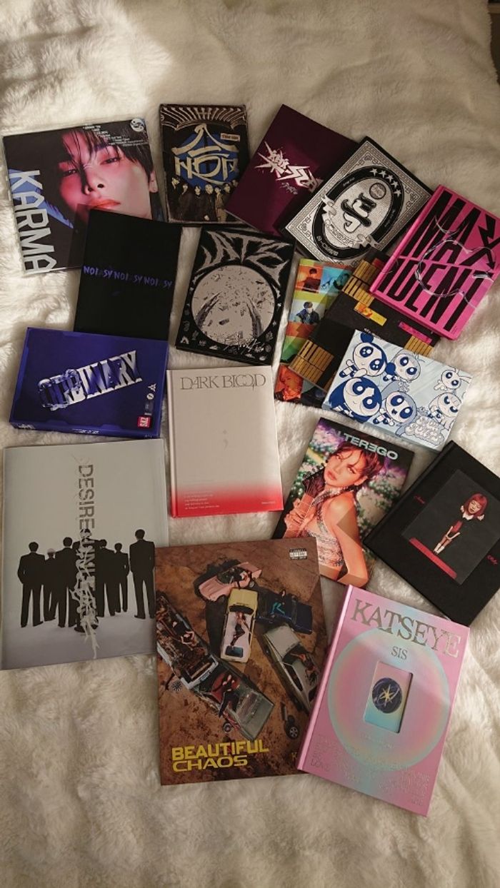 RECHERCHE album kpoop