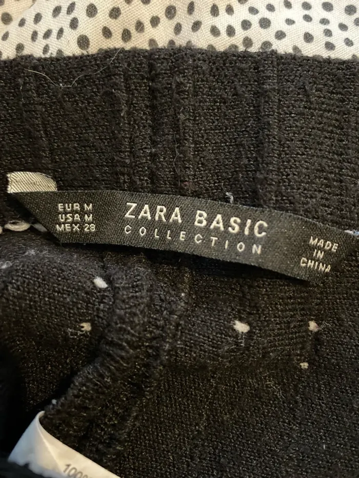 Jupe patineuse Zara basic taille M - photo numéro 2
