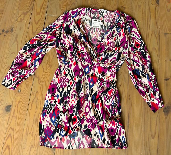 Robe Zara motifs géométriques M étiquettée