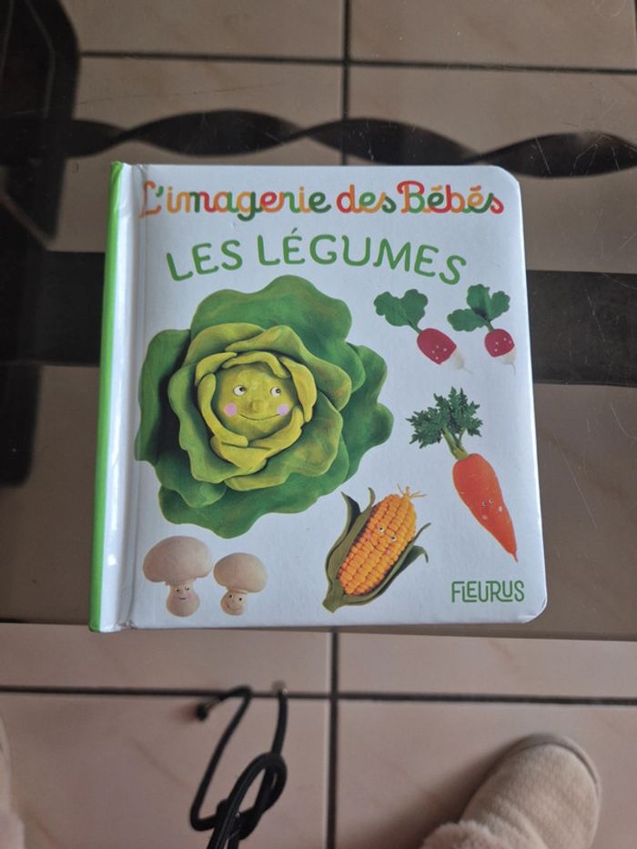 Livre les légumes l'imagerie des bébés