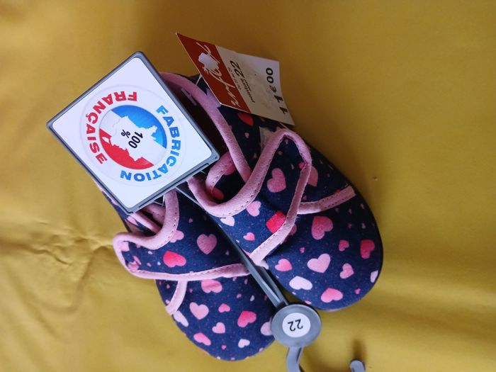 chaussons fille coeur 22