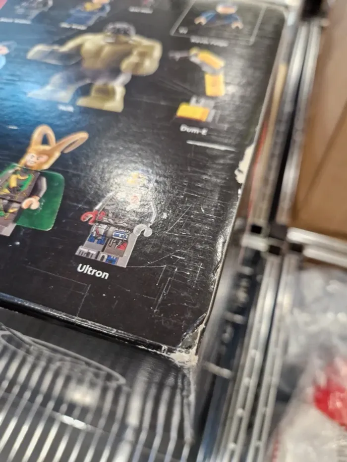 B4233- LEGO Marvel La tour des Avengers 76269 - photo numéro 4