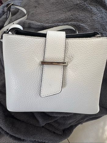 Neuf avec étiquette sac à main