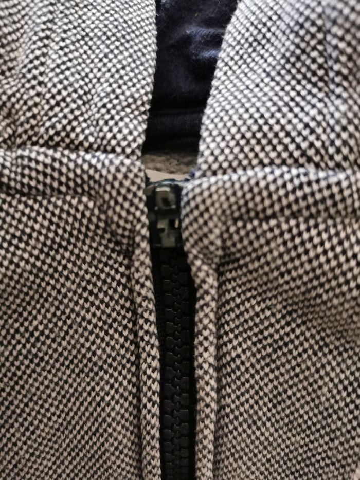 Lot 4 vestes 4 ans - photo numéro 2
