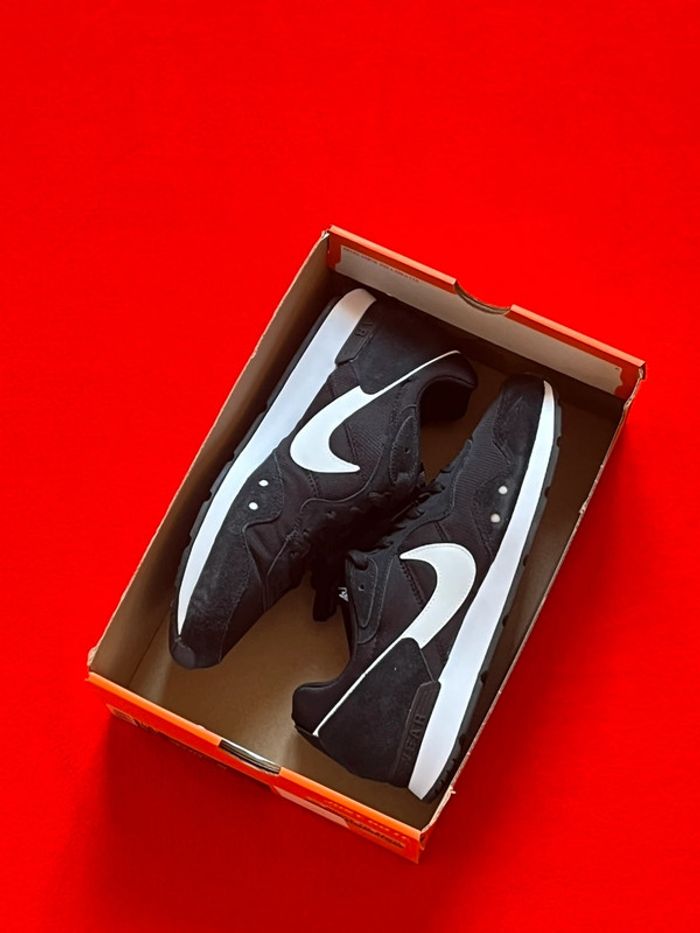 🔥 Nike Venture Runner – Taille 44,5 (ok pour 44) 🔥