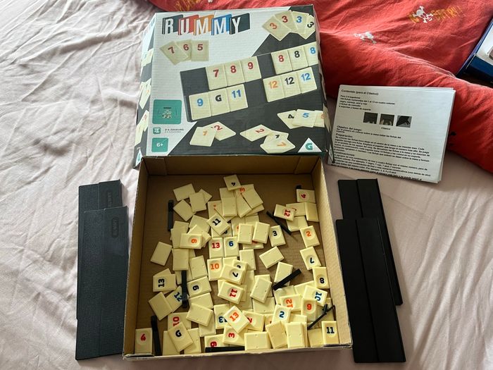 Jeu de société rummy