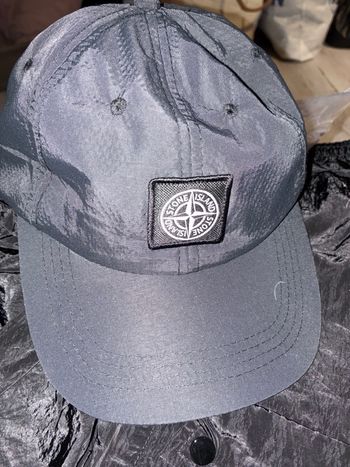 Casquette stone island 