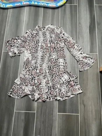 Robe tunique dos ouvert