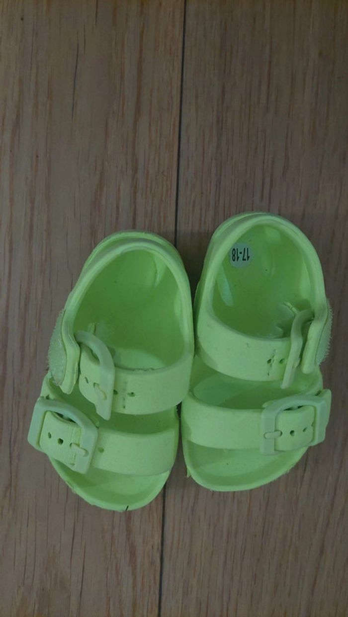 Sandales plastique - photo numéro 4