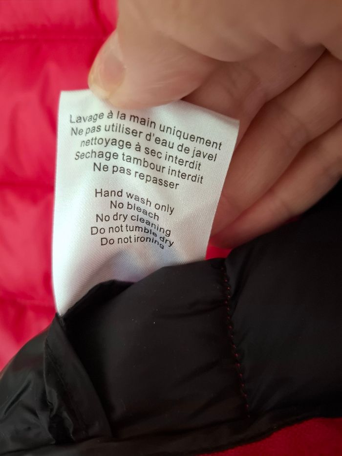 Veste sans manche rouge - photo numéro 5