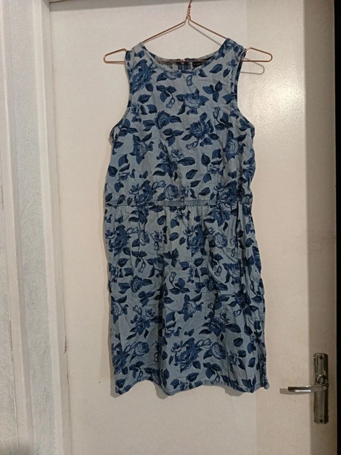 Robe Esmara T 38